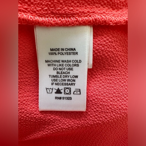 NWT CeCe Pleated Halter Tank Top - Bay Coral - Size Small - Picture 6 of 7